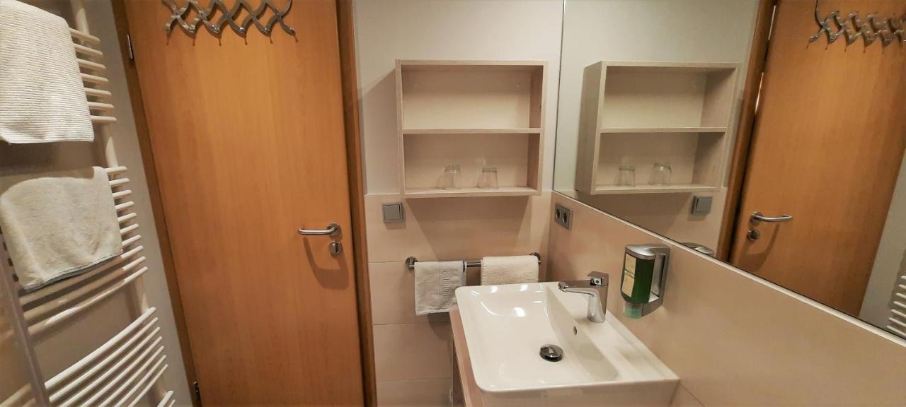 "Blauer Bock" - Hotel-Garni Pleinfeld Εξωτερικό φωτογραφία